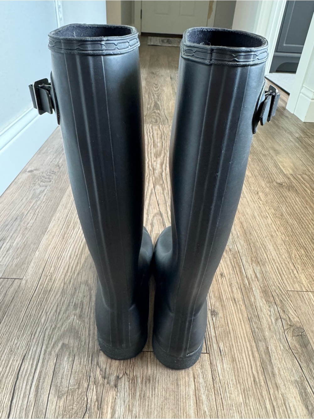 Hunter Tall Matte Black Rain Boots with Side Buckle Size 7 - Picture 6 of 8